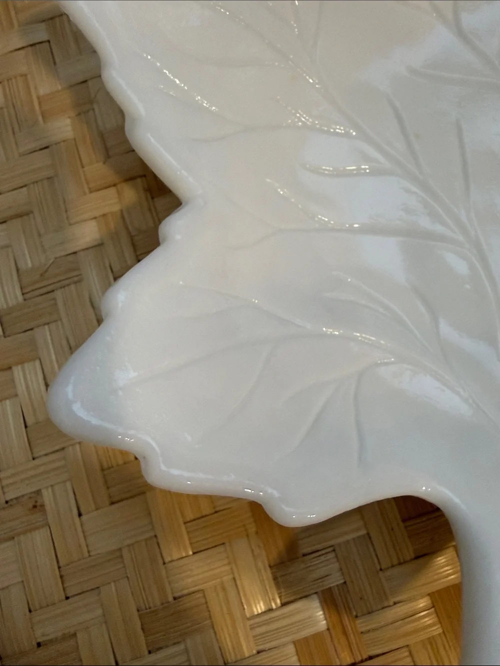 Vintage White Milk Glass Maple Leaf Serving Dish Candy Nut Trinket Bowl Fall
